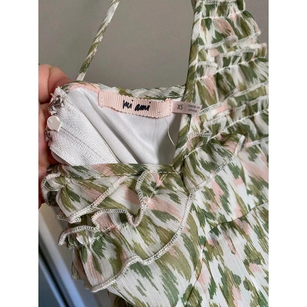 Francesca’s Mi Ami Katrina Ruffle Romper Size XS NWT
